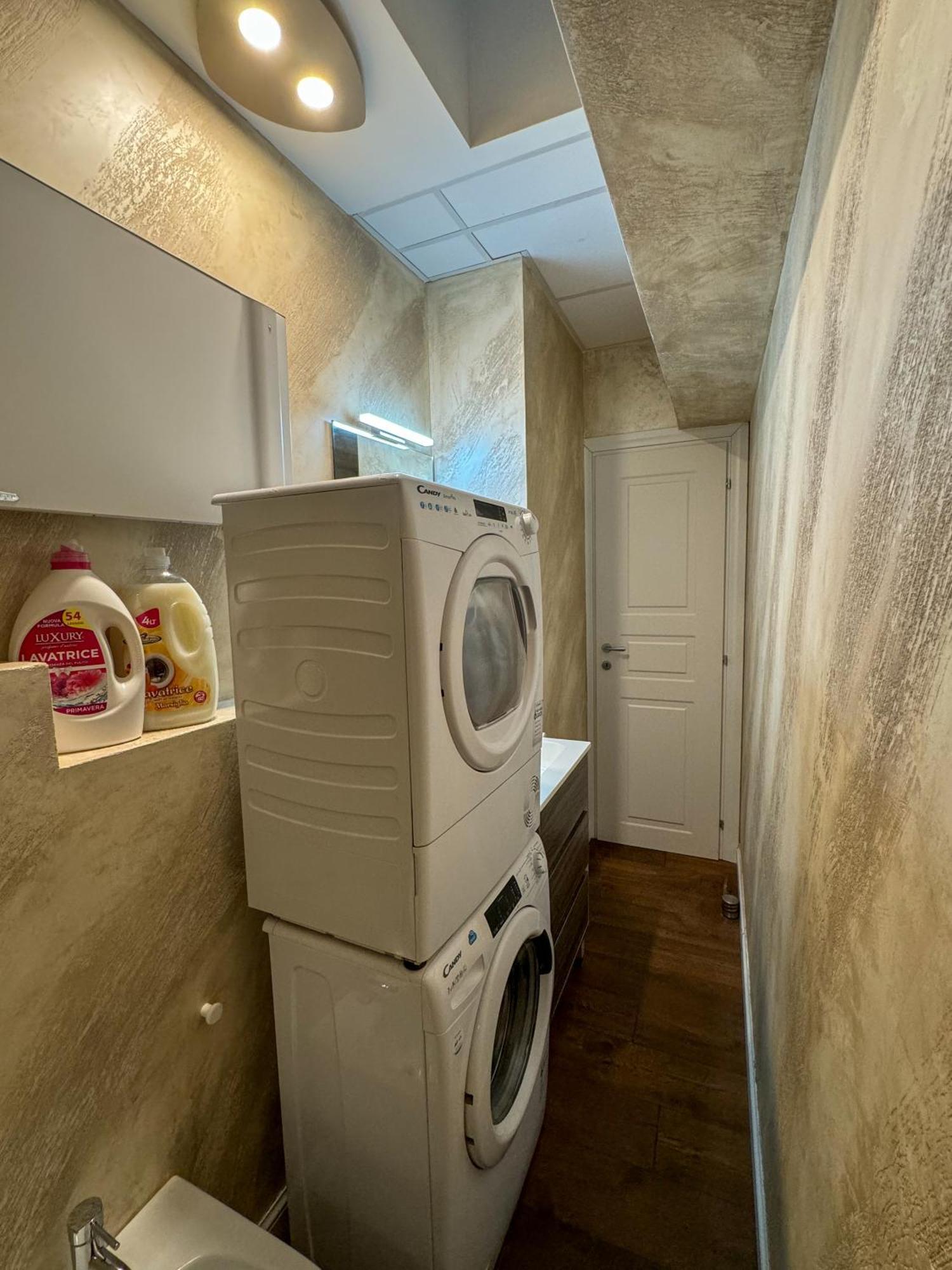 Dea Dreams - Lofty Marghera Vakantiehuis Milaan